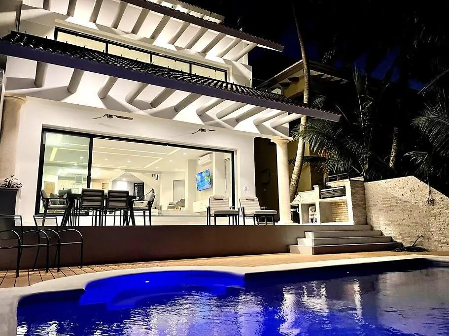 Casa F Villa Cancun