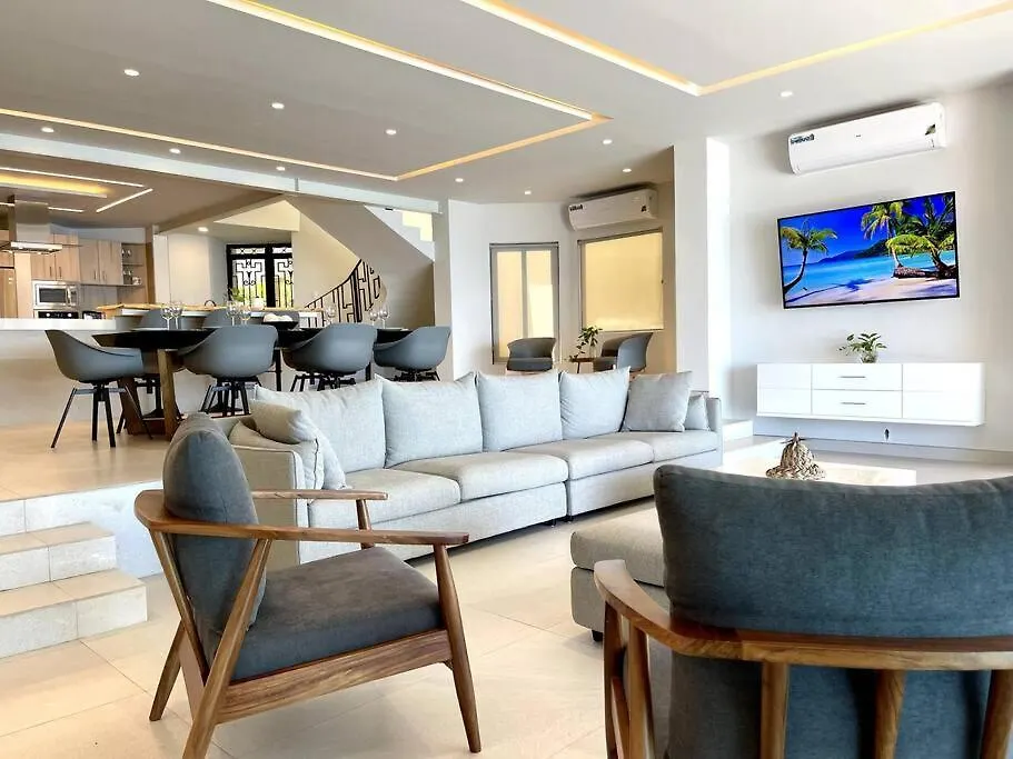 Casa F Villa Cancun